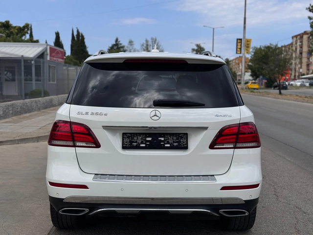 Mercedes-Benz GLE 250 d  204ps Sport 9G * ПЕРФЕКТЕН* - автомобили, коли, обяви за нови и употребявани 3