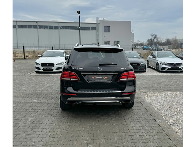 Mercedes-Benz GLE 250 d - автомобили, коли, обяви за нови и употребявани 4