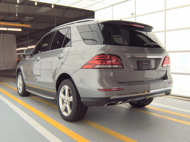 Mercedes-Benz GLE Palladium Silver Metallic* multibeam led* панорама - автомобили, коли, обяви за нови и употребявани 3