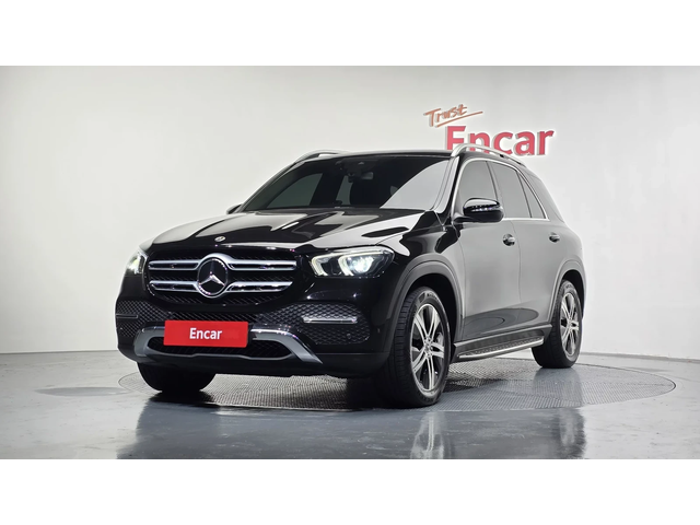 Mercedes-Benz GLE 300 9G TRONIK* AIRMATIC* KEYLESS* AMBIENT* КРАЙНА ЦЕНА - автомобили, коли, обяви за нови и употребявани 0
