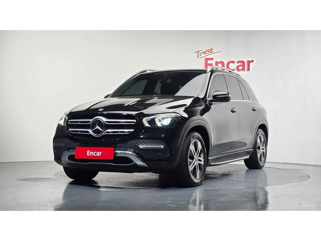 Mercedes-Benz GLE 300 D* 4MATIC* КОЖА* ПОДГРЕВ* ОБДУХВ* BURMASTER* PANO* - автомобили, коли, обяви за нови и употребявани 0