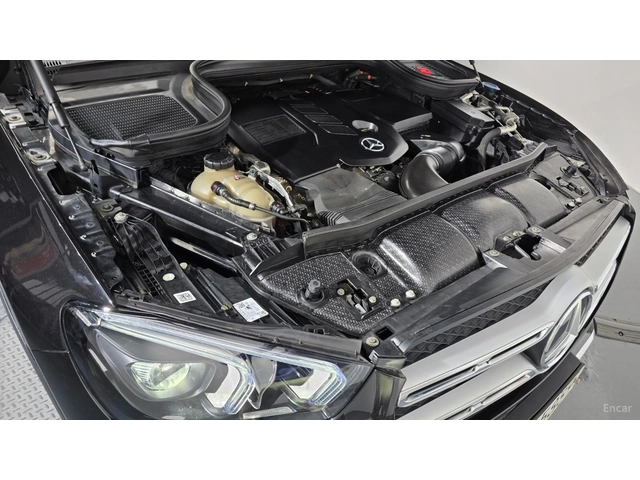 Mercedes-Benz GLE 300 D* 4MATIC* КОЖА* ПОДГРЕВ* ОБДУХВ* BURMASTER* PANO* - автомобили, коли, обяви за нови и употребявани 4