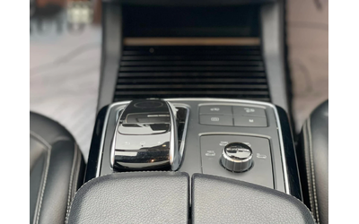 Mercedes-Benz GLE 350 AMG* 360* KeylessGo* SoftClose* PANO* H/K* Blind - автомобили, коли, обяви за нови и употребявани 13