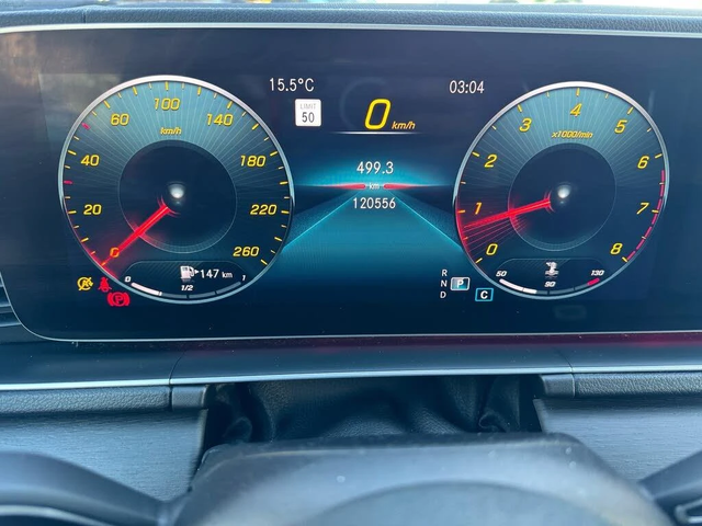 Mercedes-Benz GLE 350 4MATIC* AMG-pack* Night-pack* Distr* HUD* 360* Пан - автомобили, коли, обяви за нови и употребявани 11