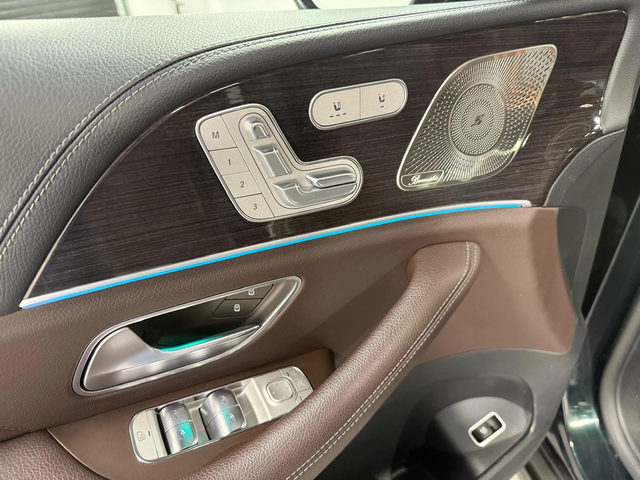 Mercedes-Benz GLE 350 AMG-PACK* PANO* 360VIEW* BURMESTER* Обдух* Night P - автомобили, коли, обяви за нови и употребявани 13