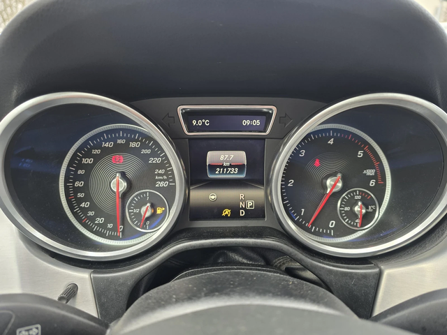 Mercedes-Benz GLE 350 4MATIC - AMG - 258к.с. - автомобили, коли, обяви за нови и употребявани 16