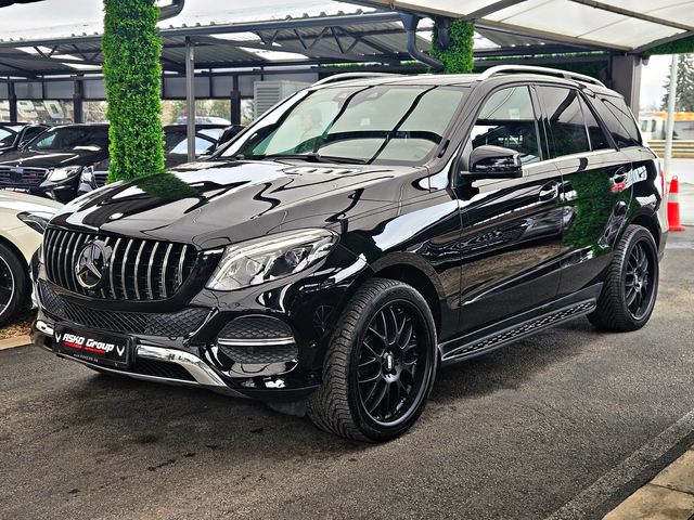 Mercedes-Benz GLE 350 ! AMG/CARBON/DISTR/CAMERA/HARMAN/МАСАЖ/KEY GO/LIZ - автомобили, коли, обяви за нови и употребявани 0
