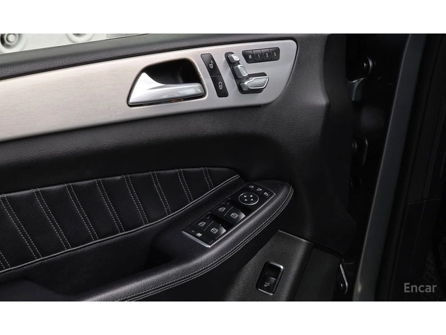 Mercedes-Benz GLE 350 4MATIC* AMG* ПАНОРАМА* 360 КАМЕРИ* ПОДГРЕВ* КЕЙЛЕС - автомобили, коли, обяви за нови и употребявани 8