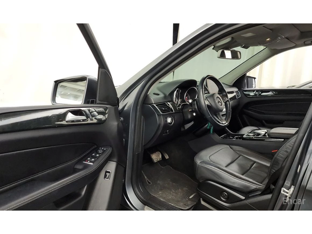 Mercedes-Benz GLE 350 4MATIC* AMG* ПОДГРЕВ* ОБДУХВАНЕ* КАМЕРА* ПАНО - автомобили, коли, обяви за нови и употребявани 7