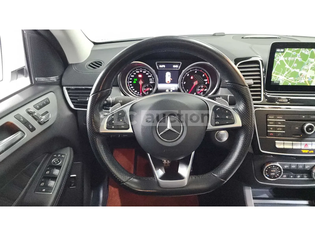 Mercedes-Benz GLE 350 2018* AMG PK* HARMAN* LANE ASSIST* КРАЙНА ЦЕНА - автомобили, коли, обяви за нови и употребявани 5