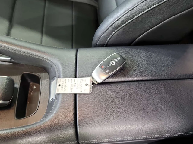 Mercedes-Benz GLE 350 AMG-pkg* 360View* Burmester* Keyless* Пано* - автомобили, коли, обяви за нови и употребявани 7