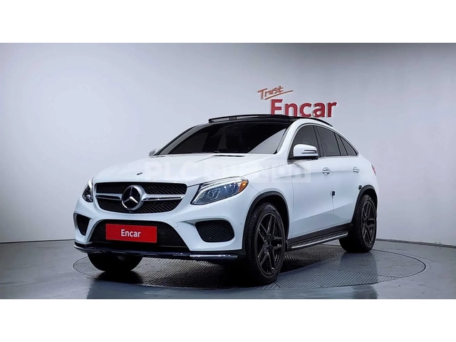 Mercedes-Benz GLE 350 2018* AMG PK* HARMAN* LANE ASSIST* КРАЙНА ЦЕНА - автомобили, коли, обяви за нови и употребявани 0