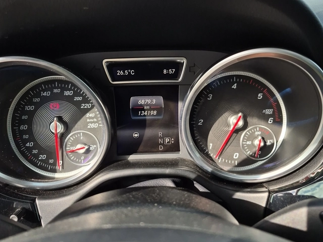 Mercedes-Benz GLE 350 D * AMG * 360 CAMERA * CARFAX * H&K * - автомобили, коли, обяви за нови и употребявани 6