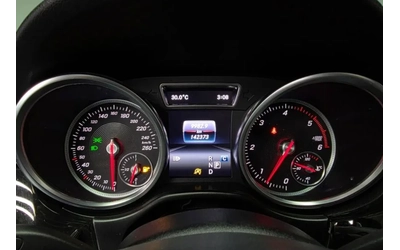 Mercedes-Benz GL AMG PKG | 4MATIC - автомобили, коли, обяви за нови и употребявани 9