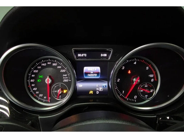 Mercedes-Benz GL AMG PKG | 4MATIC - автомобили, коли, обяви за нови и употребявани 9