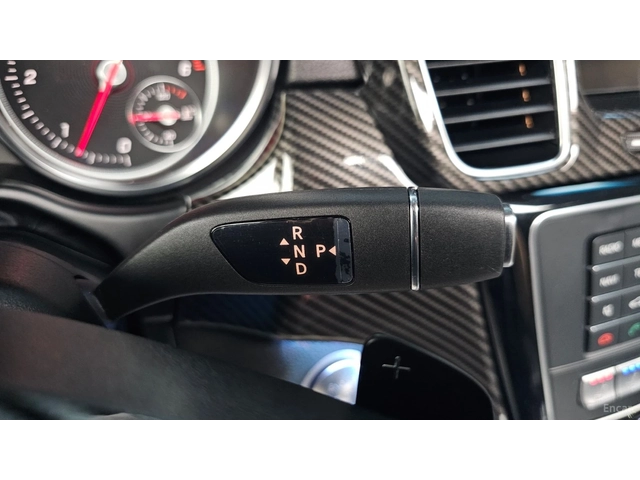 Mercedes-Benz GLE 350 4MATIC* AMG LINE* BURMESTER* PANO* DISTRO* ОБДУХ - автомобили, коли, обяви за нови и употребявани 4