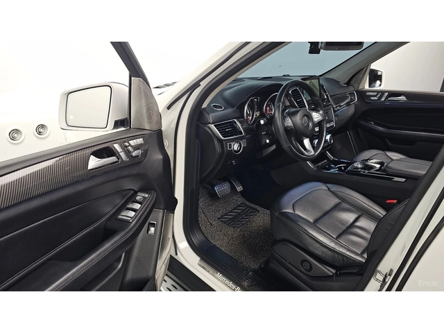 Mercedes-Benz GLE 350 4MATIC* AMG LINE* BURMESTER* PANO* DISTRO* ОБДУХ - автомобили, коли, обяви за нови и употребявани 5