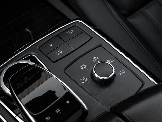 Mercedes-Benz GLE 350 350d 4MATIC | Panorama | Harman Kardon | 360 - автомобили, коли, обяви за нови и употребявани 12