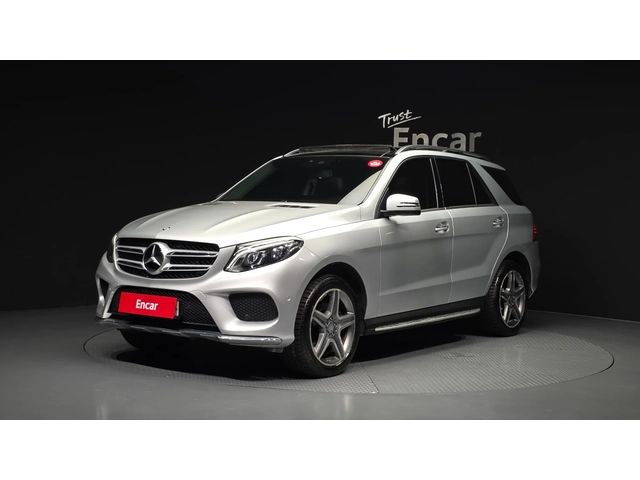 Mercedes-Benz GLE 350 GLE350d 4MATIC | Панорама | Навигация | Кожен сало - автомобили, коли, обяви за нови и употребявани 0