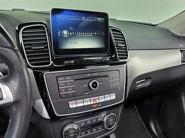 Mercedes-Benz GLE 350 D 4Matic Coupe - САМО 30% АВАНС - автомобили, коли, обяви за нови и употребявани 13