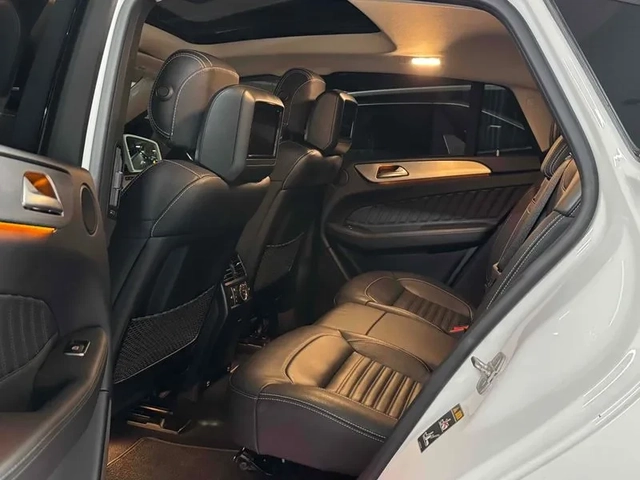 Mercedes-Benz GLE 350 D 4Matic Coupe - САМО 30% АВАНС - автомобили, коли, обяви за нови и употребявани 11
