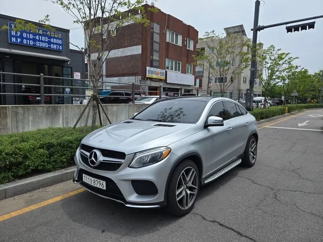 Mercedes-Benz GLE 350 D 4Matic Coupe - САМО 30% АВАНС - автомобили, коли, обяви за нови и употребявани 1