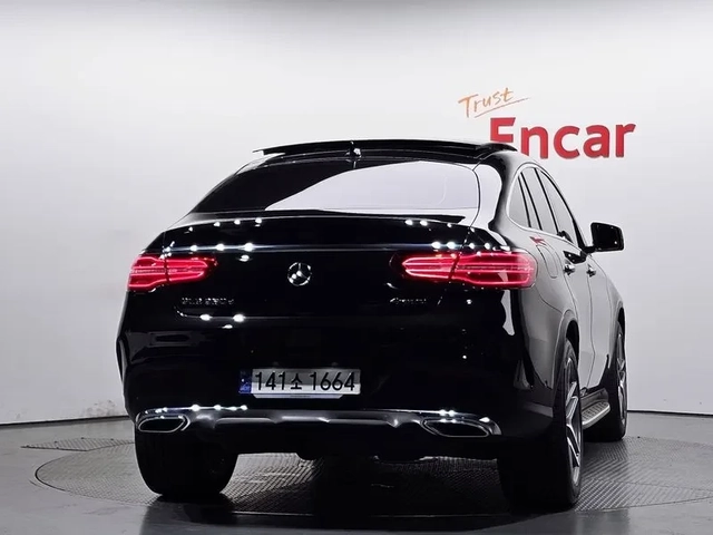 Mercedes-Benz GLE 350 D 4Matic Coupe - САМО 30% АВАНС - автомобили, коли, обяви за нови и употребявани 3