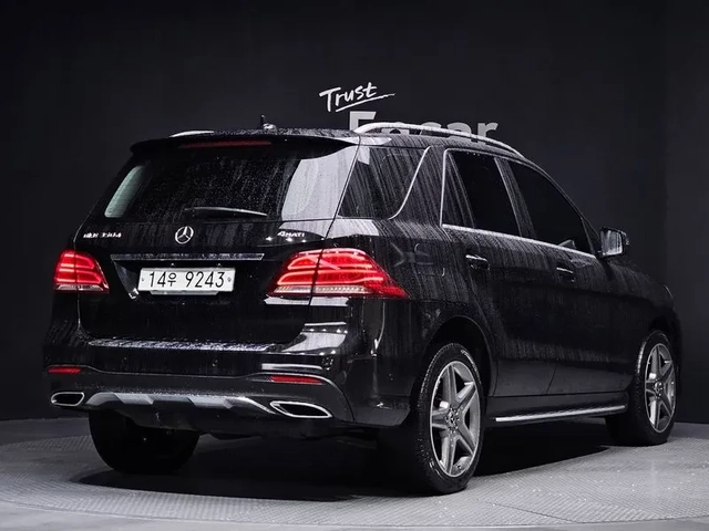 Mercedes-Benz GLE 350 D 4Matic - САМО 30% АВАНС - автомобили, коли, обяви за нови и употребявани 1