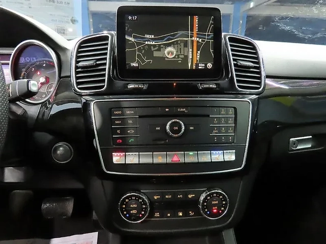 Mercedes-Benz GLE 350 D 4Matic - САМО 30% АВАНС - автомобили, коли, обяви за нови и употребявани 6