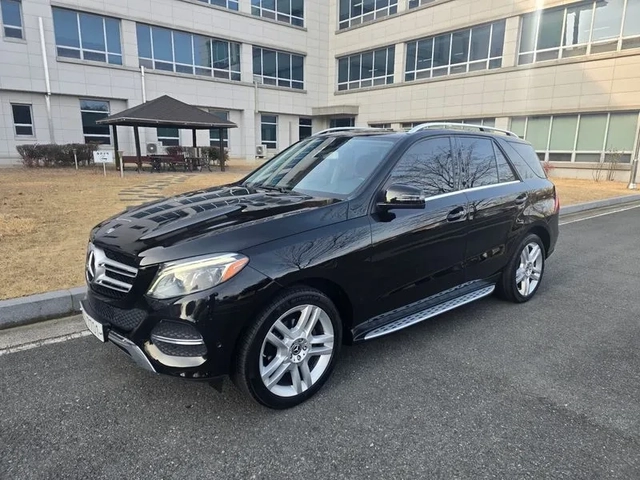 Mercedes-Benz GLE 350 D 4Matic - САМО 30% АВАНС - автомобили, коли, обяви за нови и употребявани 0