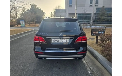 Mercedes-Benz GLE 350 D 4Matic - САМО 30% АВАНС - автомобили, коли, обяви за нови и употребявани 7