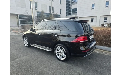 Mercedes-Benz GLE 350 D 4Matic - САМО 30% АВАНС - автомобили, коли, обяви за нови и употребявани 8