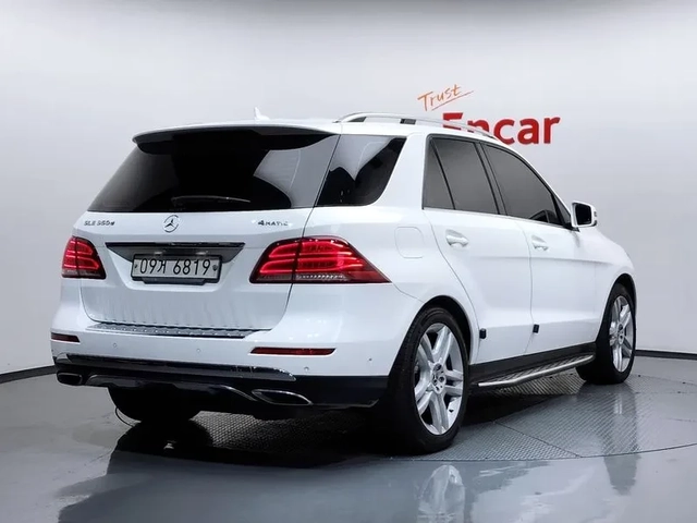 Mercedes-Benz GLE 350 D 4Matic - САМО 30% АВАНС - автомобили, коли, обяви за нови и употребявани 1