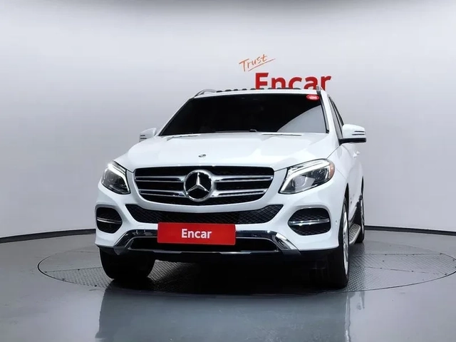 Mercedes-Benz GLE 350 D 4Matic - САМО 30% АВАНС - автомобили, коли, обяви за нови и употребявани 2