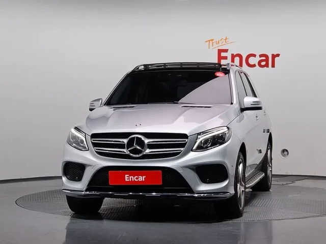 Mercedes-Benz GLE 350 D 4Matic - САМО 30% АВАНС - автомобили, коли, обяви за нови и употребявани 2