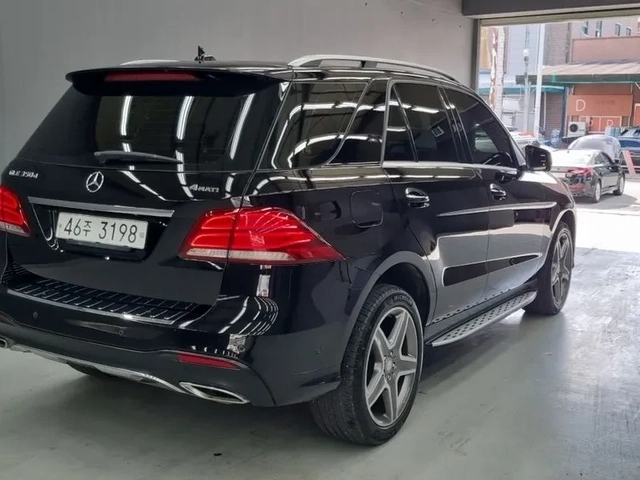 Mercedes-Benz GLE 350 D 4Matic - САМО 30% АВАНС - автомобили, коли, обяви за нови и употребявани 1