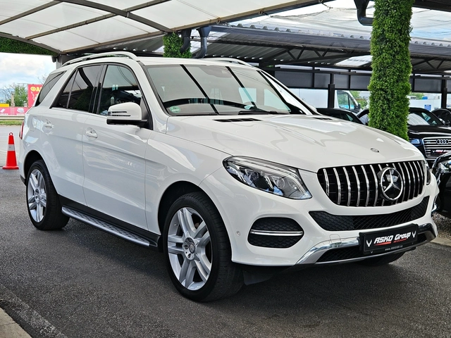 Mercedes-Benz GLE 350 ! AMG/GERMANY/DISTRON/360CAMERA/KEY GO/ПОДГРЕВ/ЛИЗ - автомобили, коли, обяви за нови и употребявани 2