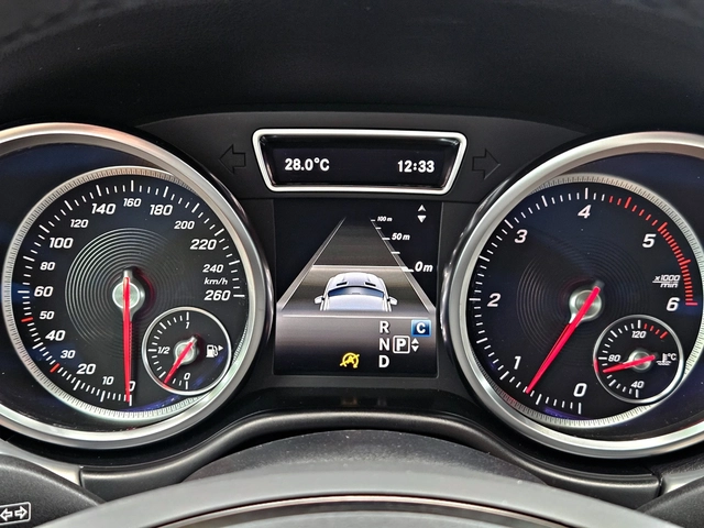 Mercedes-Benz GLE 350 ! AMG/GERMANY/DISTRON/360CAMERA/KEY GO/ПОДГРЕВ/ЛИЗ - автомобили, коли, обяви за нови и употребявани 9