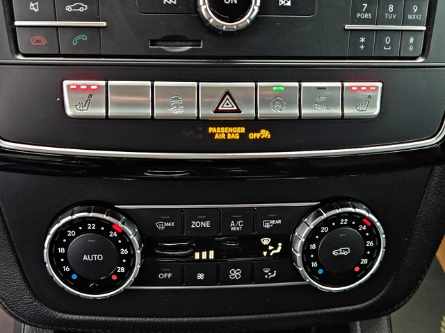 Mercedes-Benz GLE 350 AMG/GERMANY/DISTR/CAMERA/CAR PLAY/ПОДГРЕВ/AMBI/LIZ - автомобили, коли, обяви за нови и употребявани 11