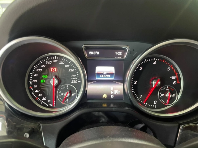 Mercedes-Benz GLE 350 d 4 Matic ! AMG Line ! - автомобили, коли, обяви за нови и употребявани 12