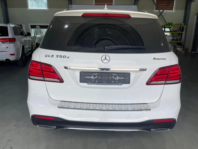 Mercedes-Benz GLE 350 d 4 Matic ! AMG Line ! - автомобили, коли, обяви за нови и употребявани 4