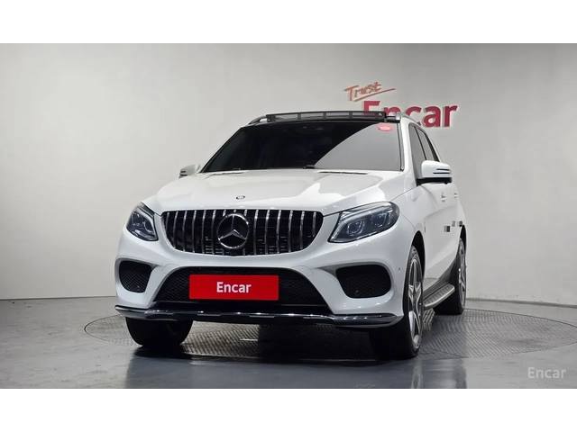 Mercedes-Benz GLE 350 панорама* кожен салон - автомобили, коли, обяви за нови и употребявани 2