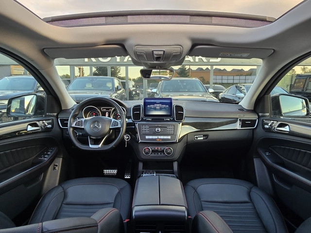 Mercedes-Benz GLE 350 * AMG 6.3 * PANO* Harman Kardon* 360* - автомобили, коли, обяви за нови и употребявани 12