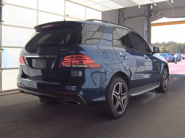 Mercedes-Benz GLE 400 4MATIC/AMG LINE/HARMAN/BLIND SPOT/9G-TRONIC - автомобили, коли, обяви за нови и употребявани 5