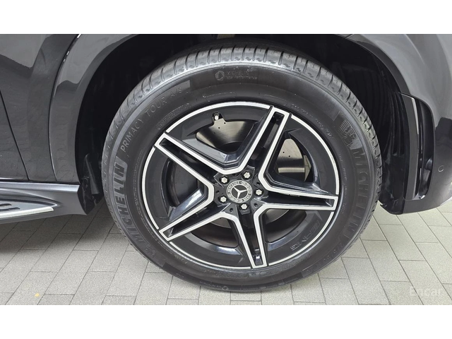 Mercedes-Benz GLE 400 COUPE* 4MATIC* AMG* HEAD-UP* 360 CAM* DISTRONIC - автомобили, коли, обяви за нови и употребявани 5