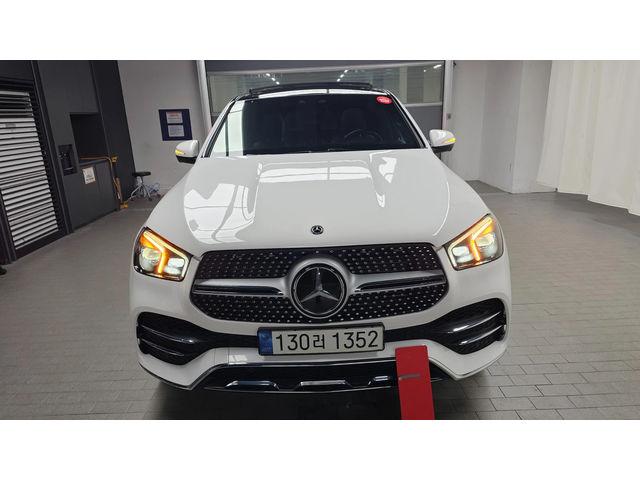 Mercedes-Benz GLE 400 ДИСТРОНИК* ОБДУХВАНЕ* ПАМЕТ* HEADUP* 360 КАМЕРА - автомобили, коли, обяви за нови и употребявани 3