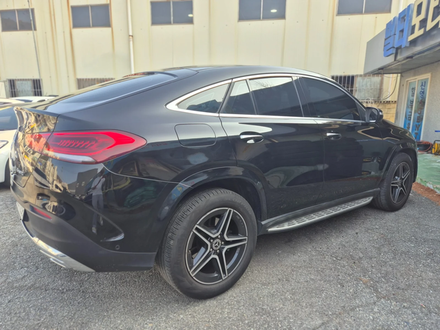 Mercedes-Benz GLE 400 2021* AMG PK* ОБДУХ* HEAD-UP* AIRMATIC* КРАЙНА ЦЕН - автомобили, коли, обяви за нови и употребявани 3