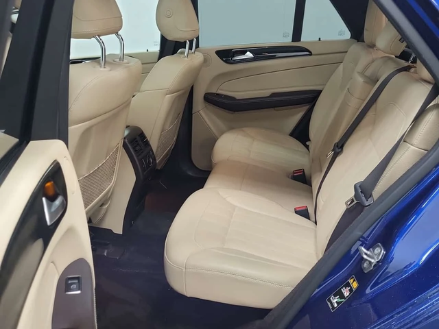 Mercedes-Benz GLE 400 ПОДГРЕВИ * ПАНО * KEYLESS * CARFAX - автомобили, коли, обяви за нови и употребявани 11