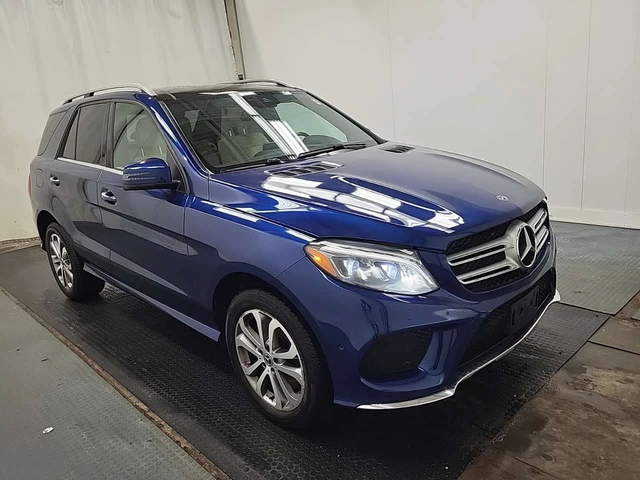 Mercedes-Benz GLE 400 ПОДГРЕВИ * ПАНО * KEYLESS * CARFAX - автомобили, коли, обяви за нови и употребявани 1