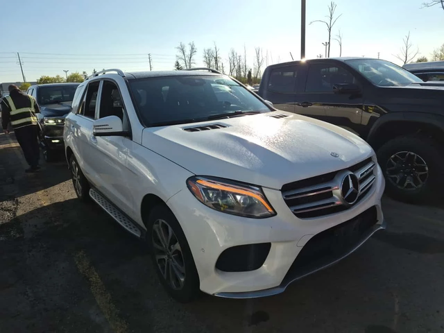 Mercedes-Benz GLE 400 KEYLESS GO| ПАМЕТ| ПОДГРЕВИ| ПАНОРАМА| - автомобили, коли, обяви за нови и употребявани 1